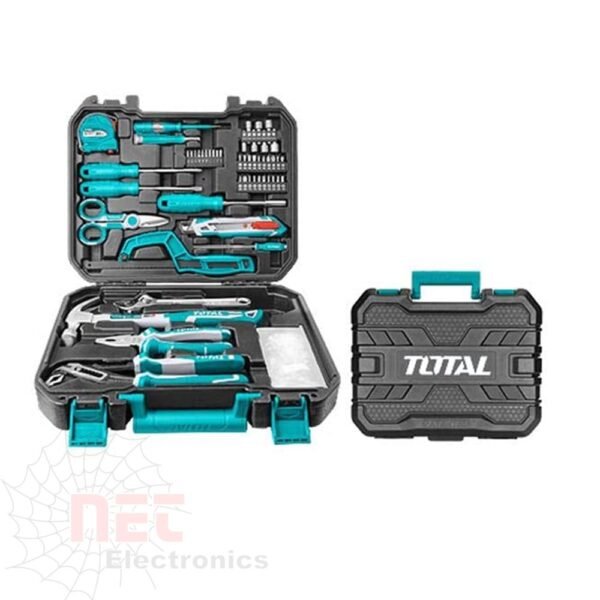 شنطة عدة يدوية TOTAL 130 قطعة مع أدوات متنوعة عالية الجودة داخل شنطة محمولة.TOTAL 130-piece hand tool kit with various high-quality tools inside a portable case.
